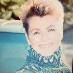 Meet your Posher, Lori